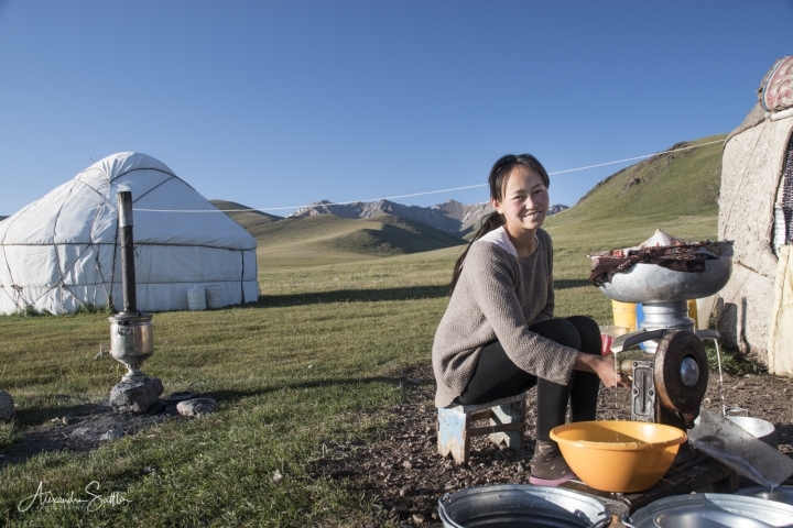 FACEBOOK LIVE DE RENCONTRES AU BOUT DU MONDE SUR LE KIRGHIZSTAN