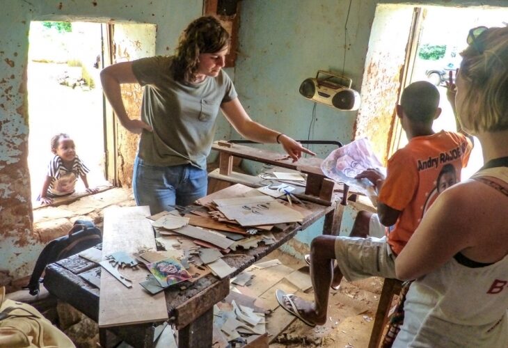 Atelier de marqueterie à Ambositra