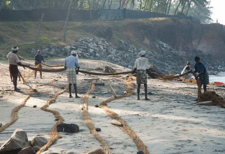 Pêcheurs sur une plage du Kerala