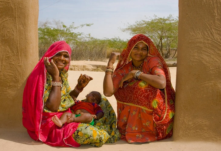 Accueil villageois dans les villages du désert de Thar