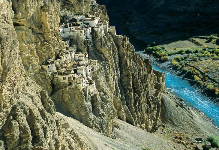 Phuktal, un des plus hauts monastères du monde