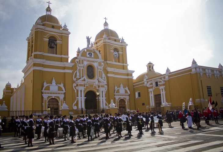 Plaza de Armas en Trujillo - (c) Renzo Tasso - PromPerú