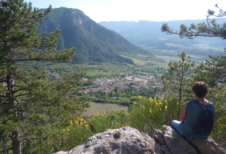 Cabanette vue sur Luc en Diois